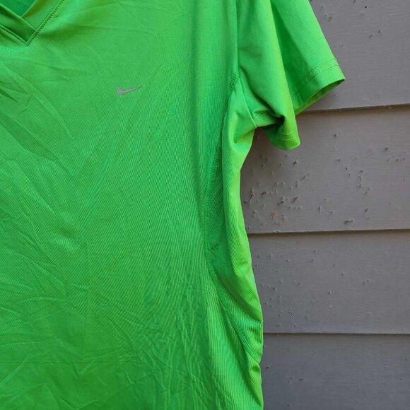 Nike Green V Neck Tee Shirt size Large - Picture 4 of 8